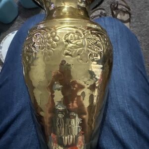 Elegant Gold Vase Brass